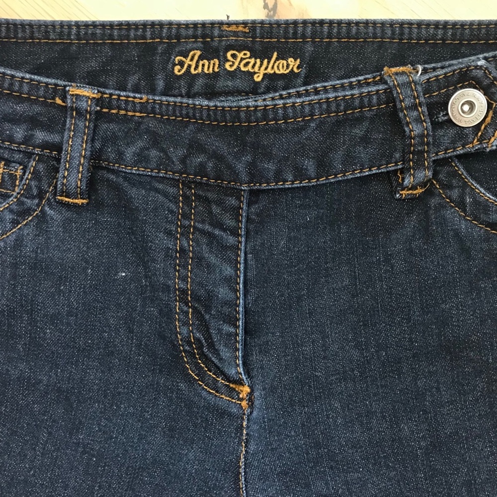 ANN TAYLOR PETITE JEAN CAPRIS - Picture 5 of 6